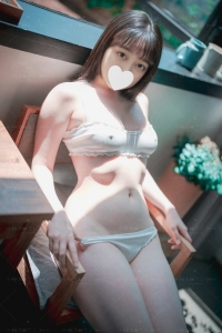東京找小姐❤自然系甜心女孩 × 只在清晨出現的祕密模特兒