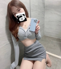 新竹性感女神：小芸 164 C 45 24歲 長相甜美可愛 很活潑 性感女神 大尺度 服務很熱情
