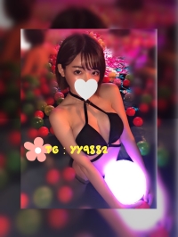 大阪今日推薦☘️彩香164.C.46.23歲散發透明感的美肌，配上小惡魔般的眼神