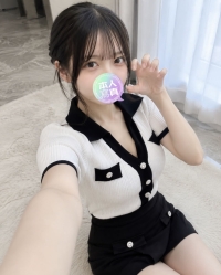 🇯🇵 番號：4179 資訊：158cm・43kg・D・23歲皮膚嫩滑 敏感易濕