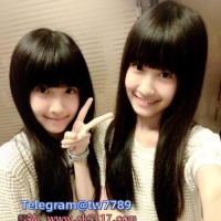 #年輕幼齒學生妹報班  #可配合制服 絲襪 角色扮演  給你一個愛的抱抱 熱熱的擁吻