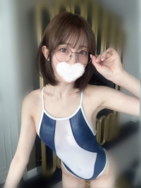 優里 160cm.46.D.24歲  一顆新鮮嫩嫩的小可愛